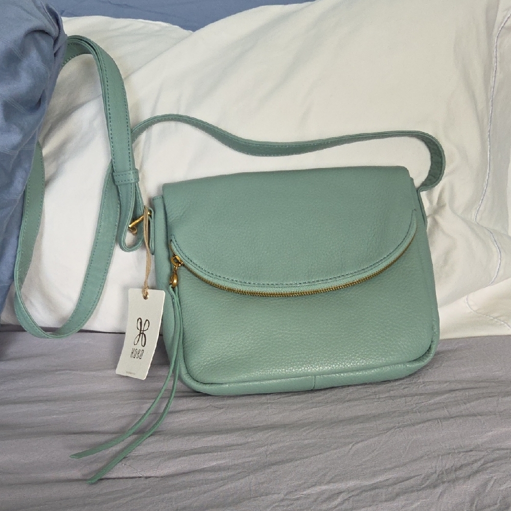 Pale Green Crossbody Bag with Gold Hardware and Flap Closure - Picture 3 of 12